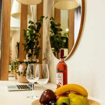 Unique Experience Apartment's شقة سالونيك