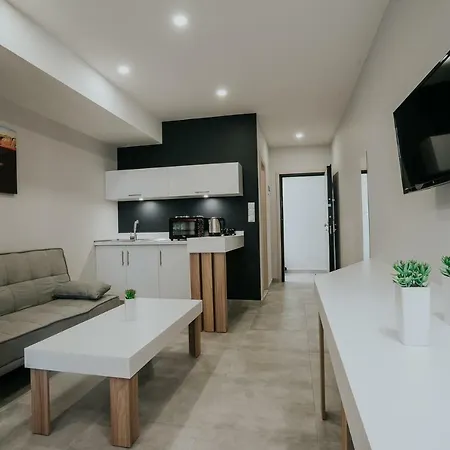 Unique Experience Apartment's * سالونيك